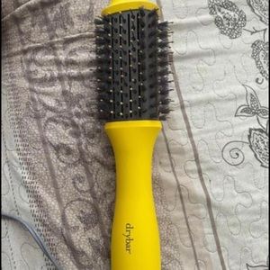 Drybar blow dryer brush